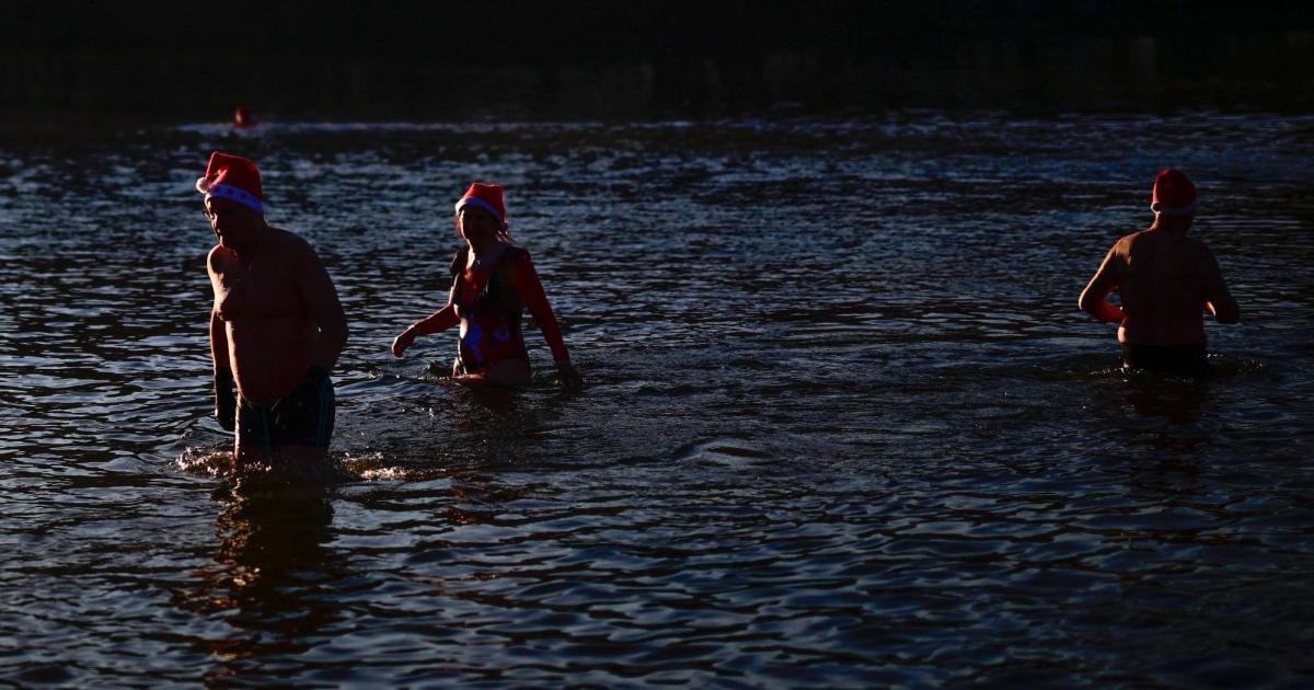 Trag-die-bei-Weihnachtsschwimmen-im-rmelkanal-2-M-nner-40-60-vermisst