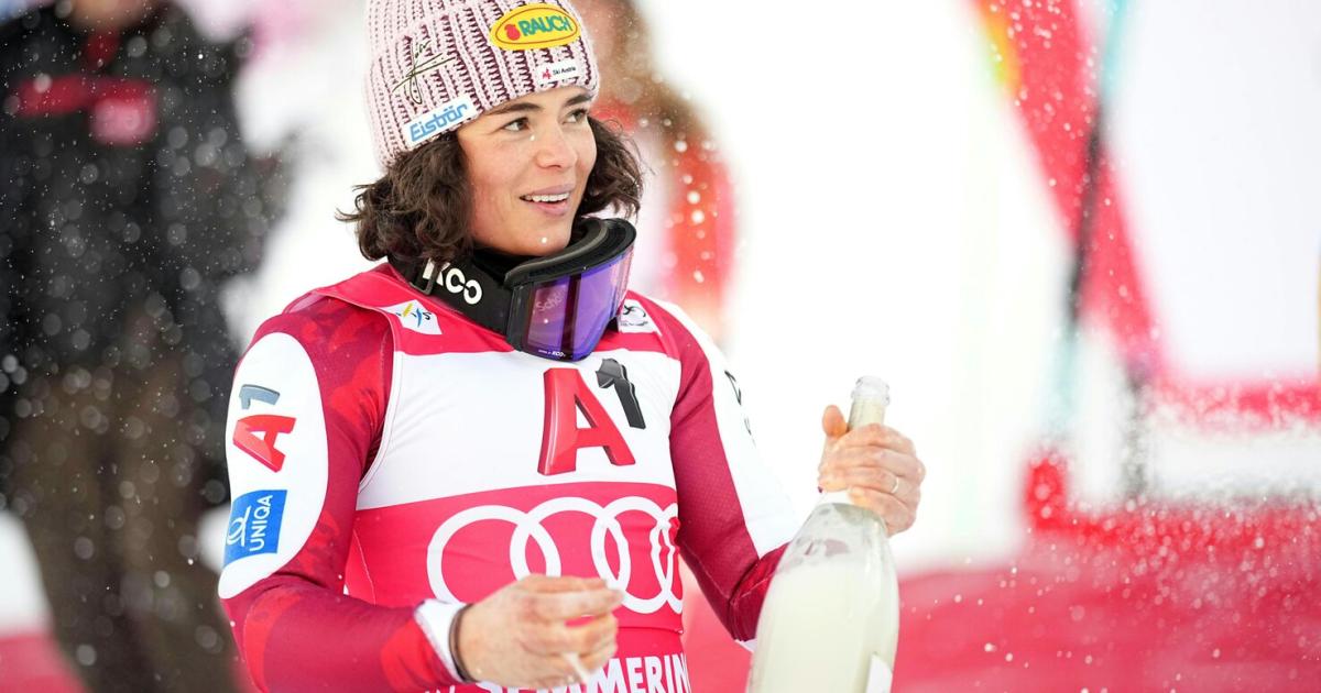 -SV-Star-Julia-Scheib-Ein-unglaublich-cooles-Jahr-