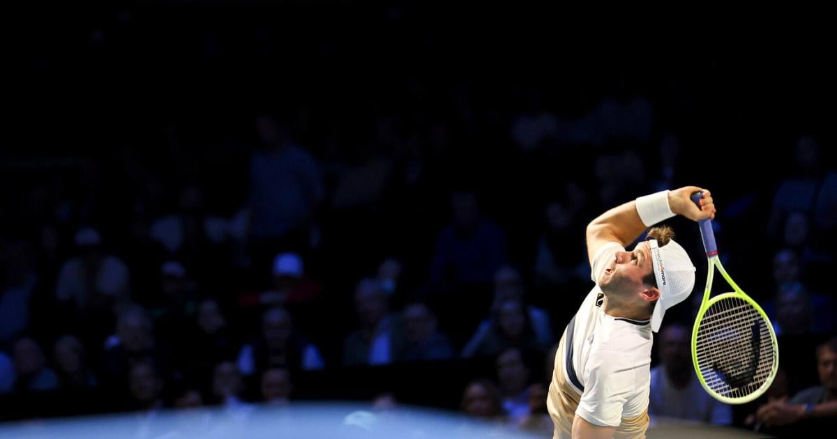 doppelspezialist-lucas-miedler-k-mpft-in-bisbane-um-den-finaleinzug