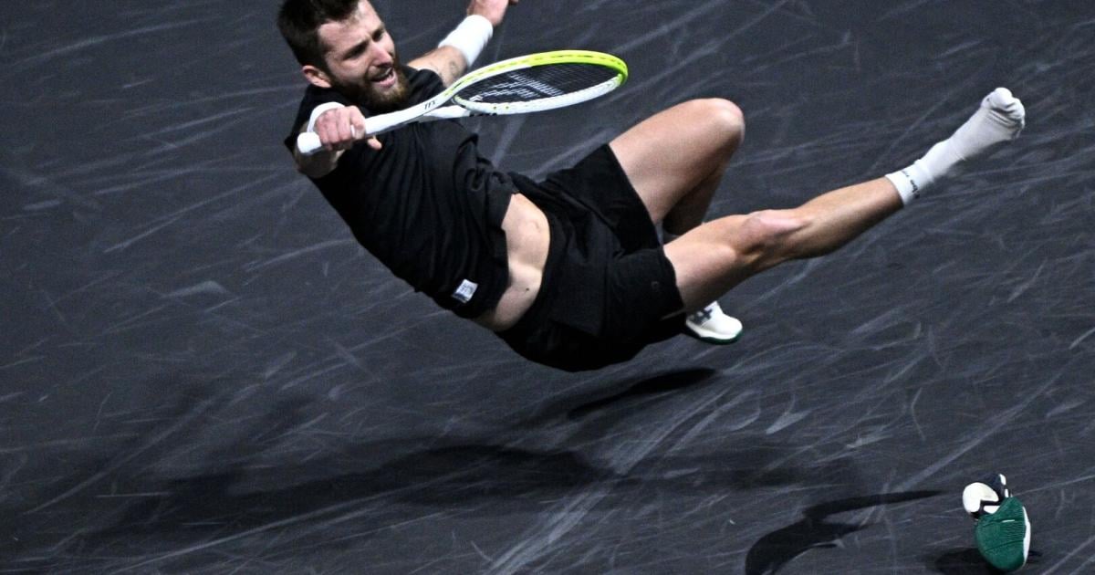 Fotos-Feiern-Fantasien-Fortschritte-Werden-auch-Sie-Teil-des-Tennis-Magazins