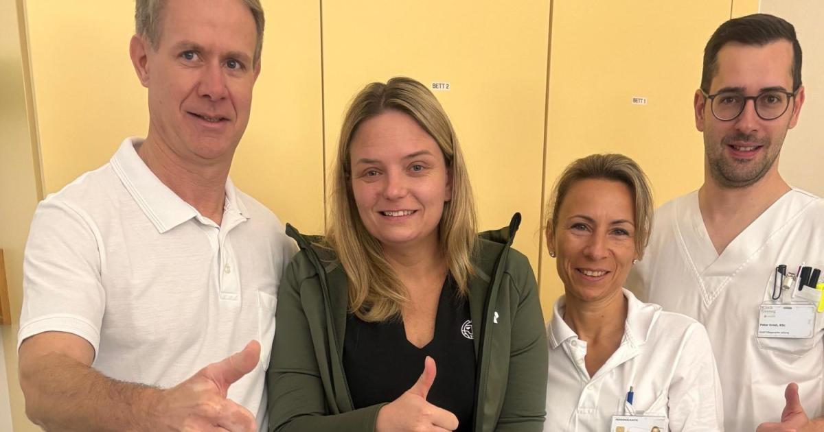 Premiere-Erste-beidseitige-Kreuzbandoperation-in-Klinik-G-ssing