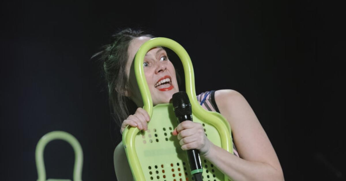 -Mundtot-im-Schauspielhaus-Wenn-nicht-mal-ein-Mund-voller-Neins-hilft