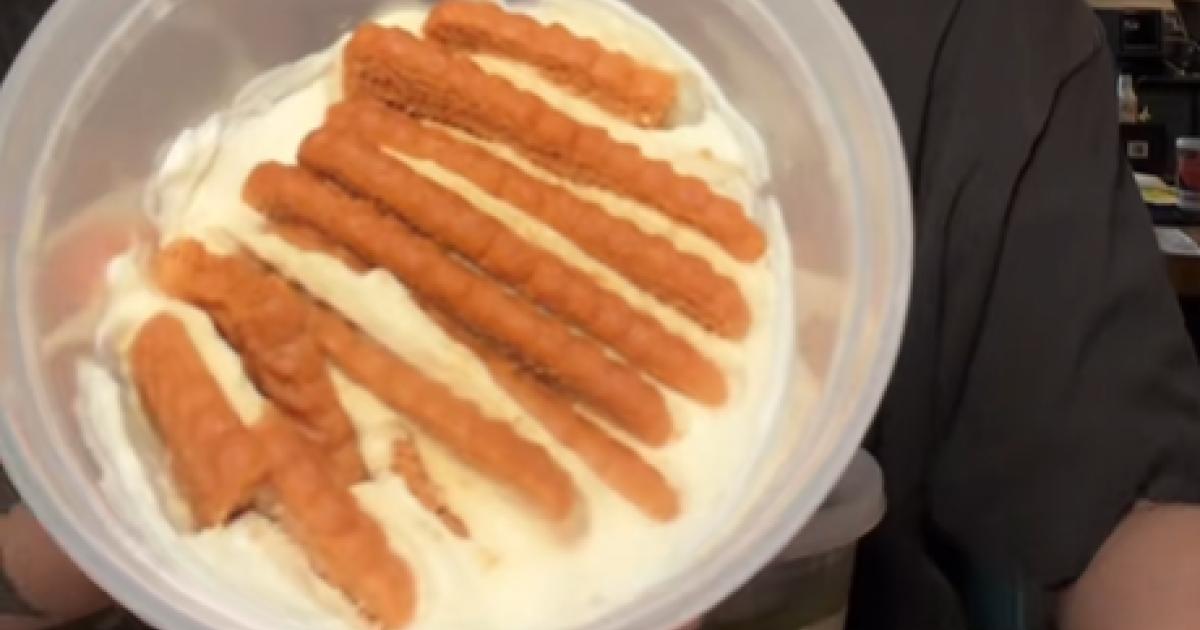 Food-Trend-Cremiger-Cheesecake-im-Joghurtbecher-mit-nur-2-Zutaten