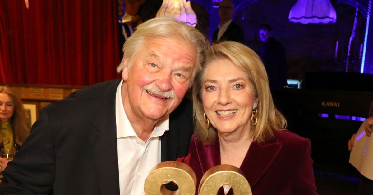 -Hofst-dter-Gerhard-Ernst-feierte-80-Geburtstag-mit-Leberk-se