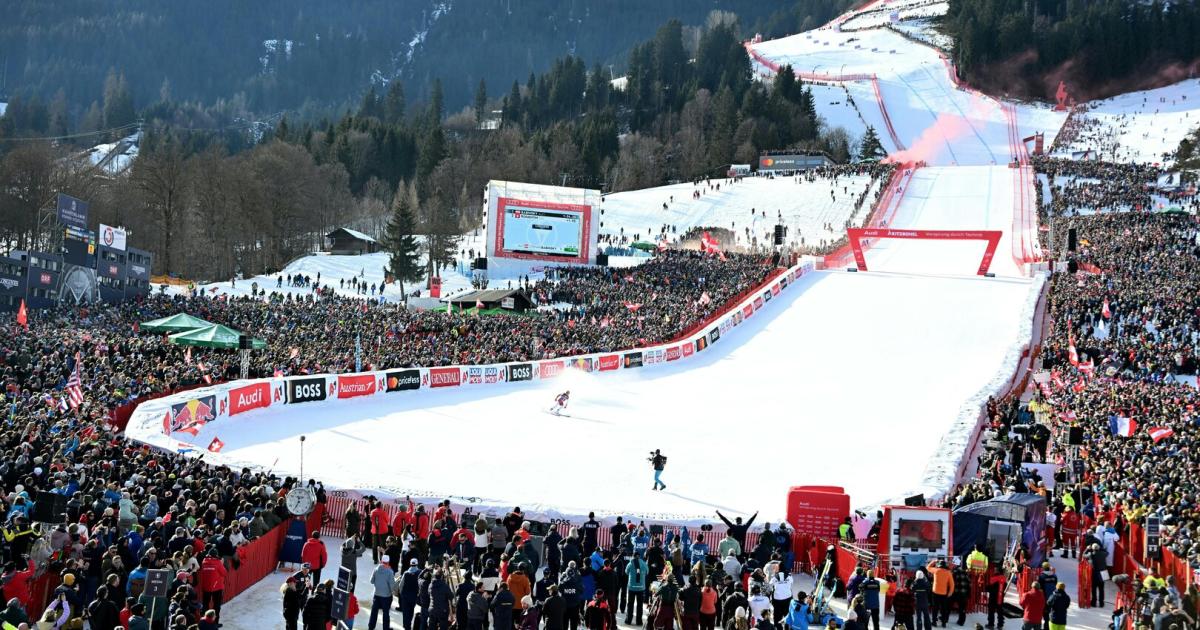 Mythos-Hahnenkammrennen-Mit-Tausenden-anderen-eine-G-nsehaut-