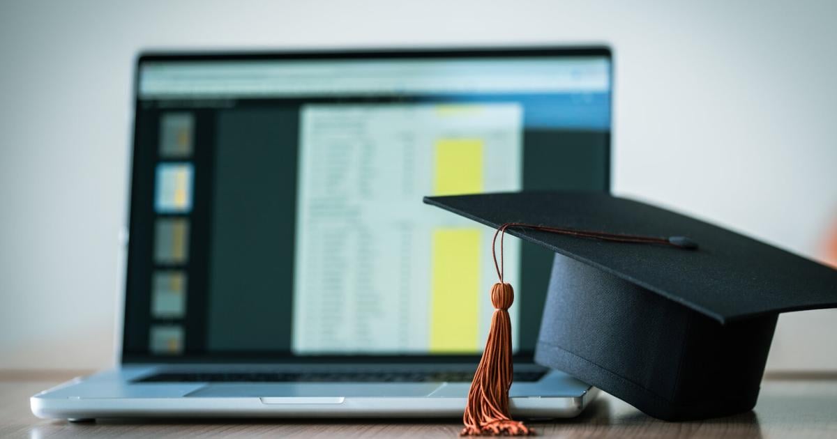 Studieren-von-Zuhause-aus-Was-ist-ein-Fernstudium-wert-