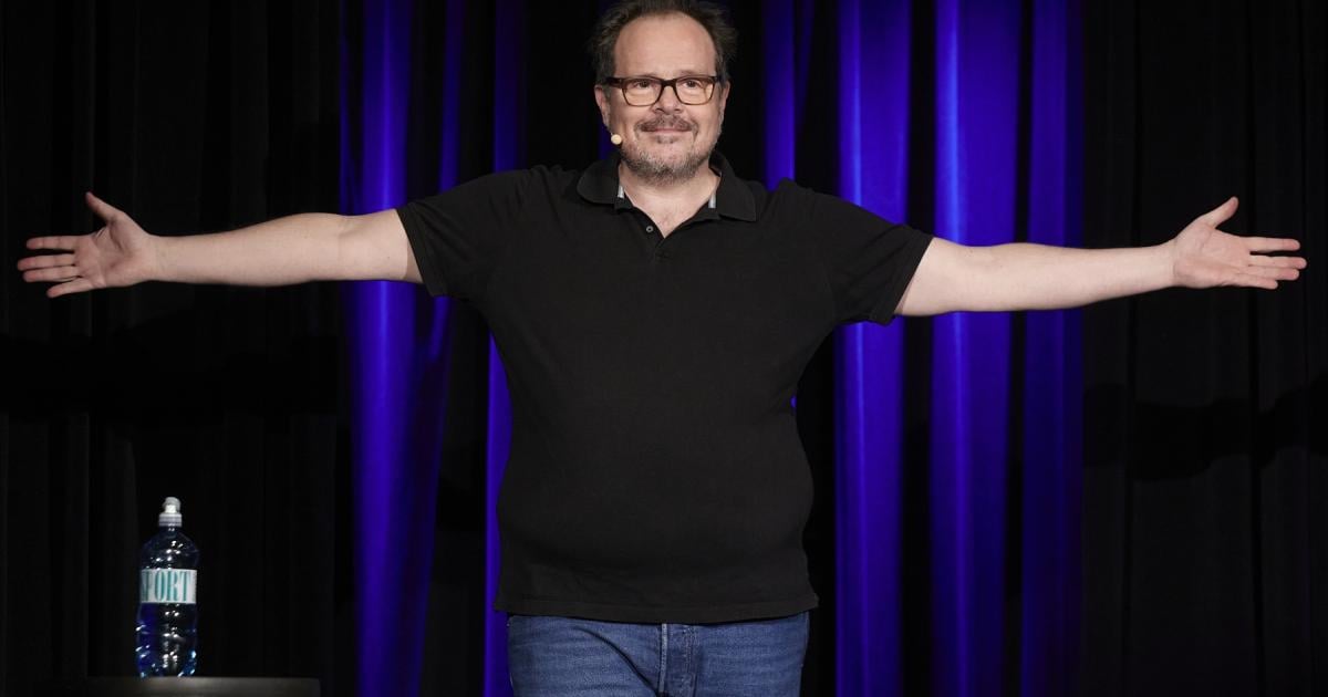 Thomas-Mraz-in-Solo-Deb-t-Ein-unwiderstehlicher-Normalo