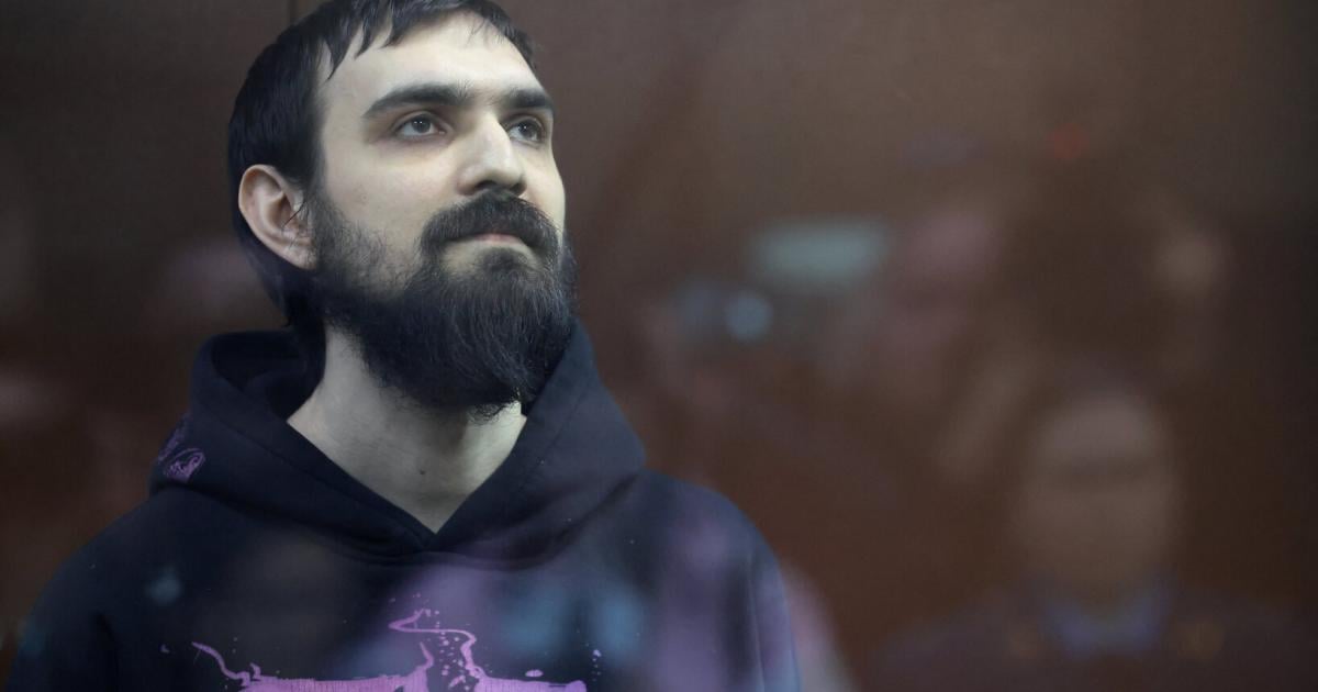 Wegen-Witz-Komiker-zu-fast-sechs-Jahren-Haft-verurteilt