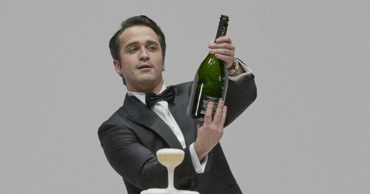 Er-l-sst-an-Jos-Carreras-denken-Xabier-Anduaga-Tenor-mit-Zukunft