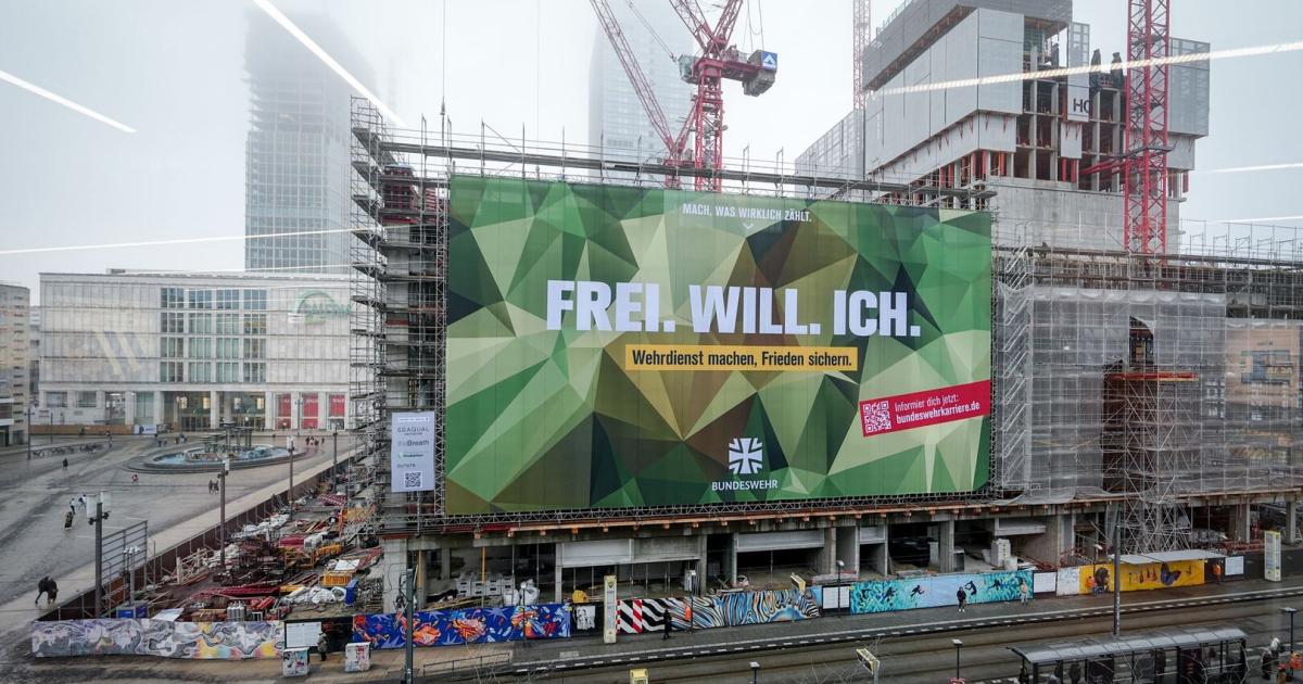 Wehrpflicht-Neos-gegen-Volksbefragung