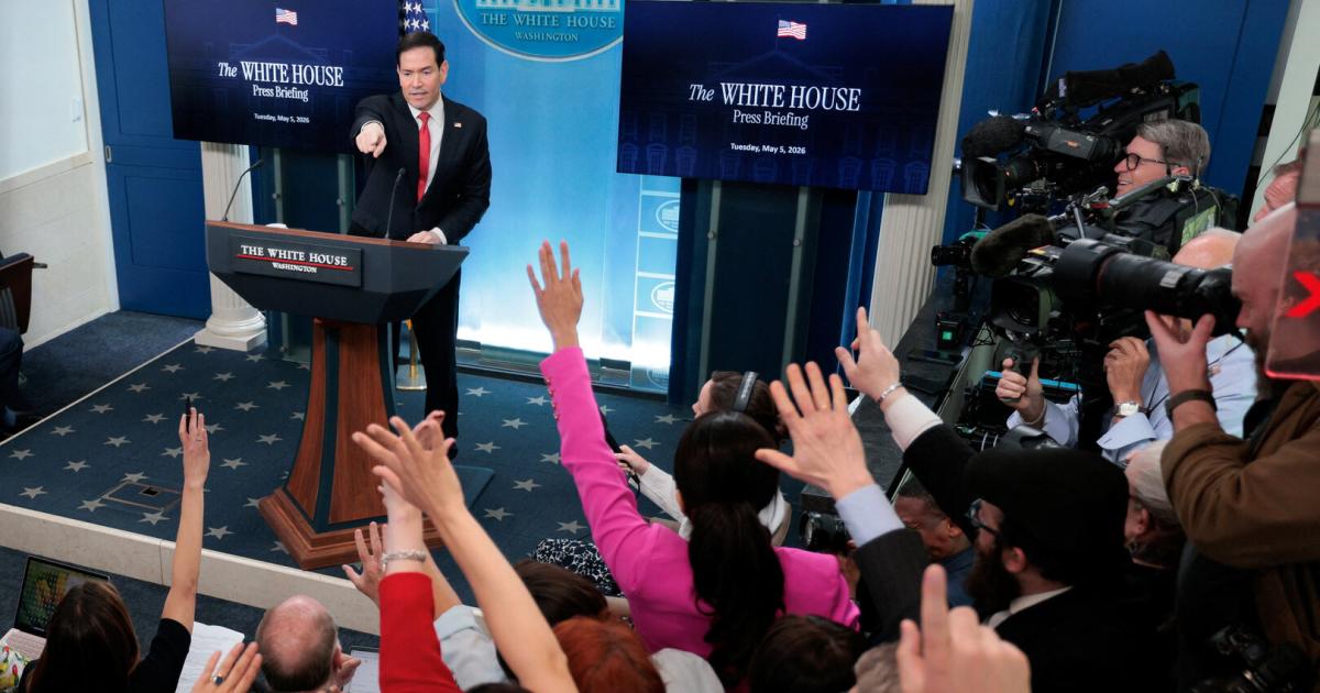 Rubio as maternity leave representative: Chaotic press briefing in the White House