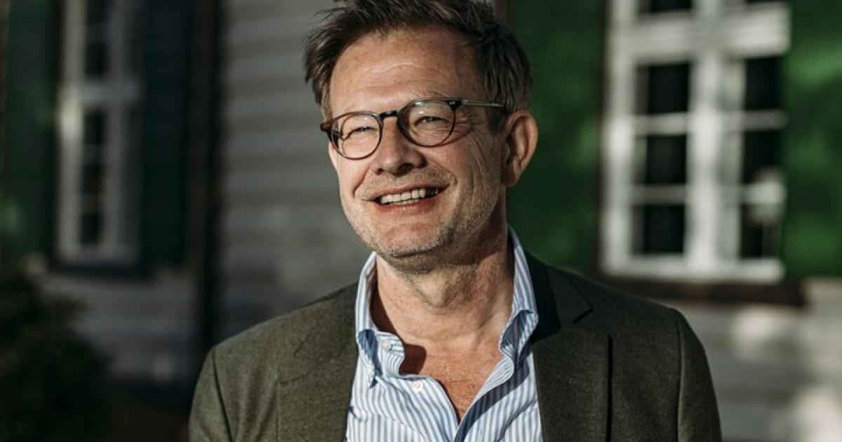 Bestsellerautor-Florian-Illies-Alchemist-und-Frankenstein