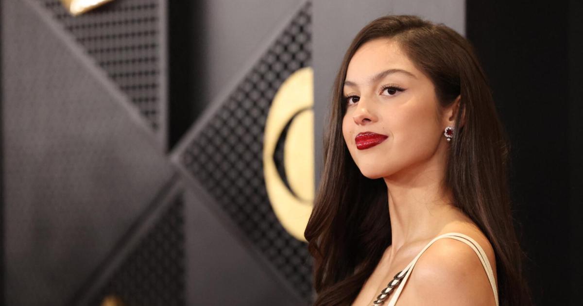 Popstar-Olivia-Rodrigo-Selbsterm-chtigung-oder-Infantilisierung-
