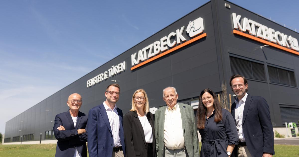 Neue-Produktionshalle-der-Firma-Katzbeck