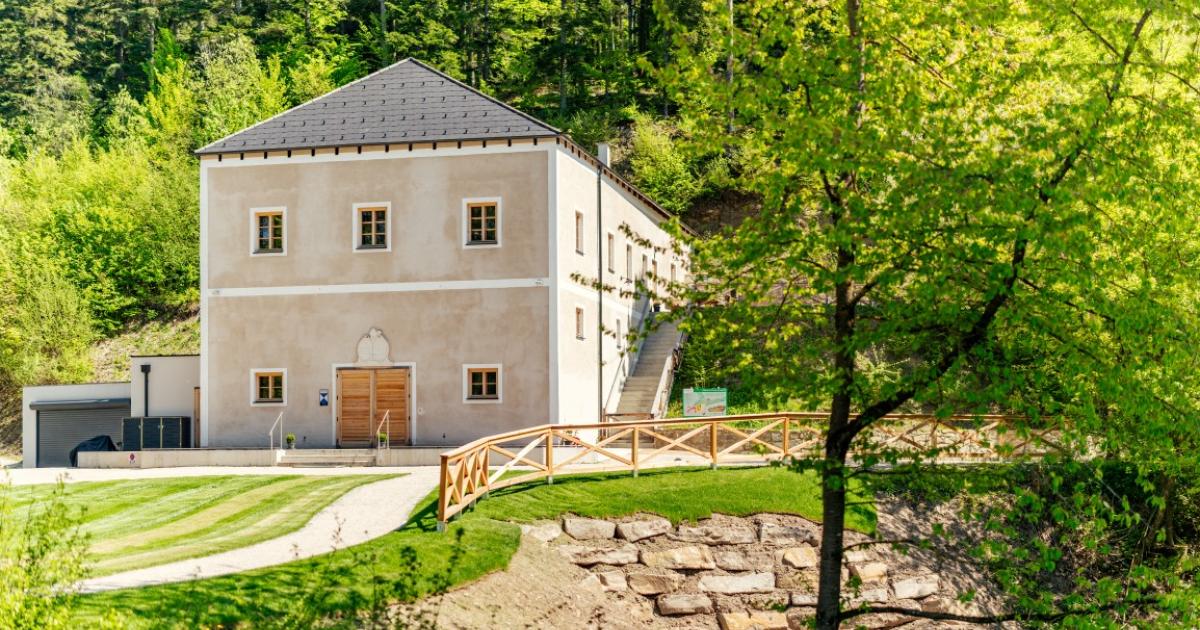 -Goldene-Kelle-f-r-herausragende-Bauprojekte-verliehen