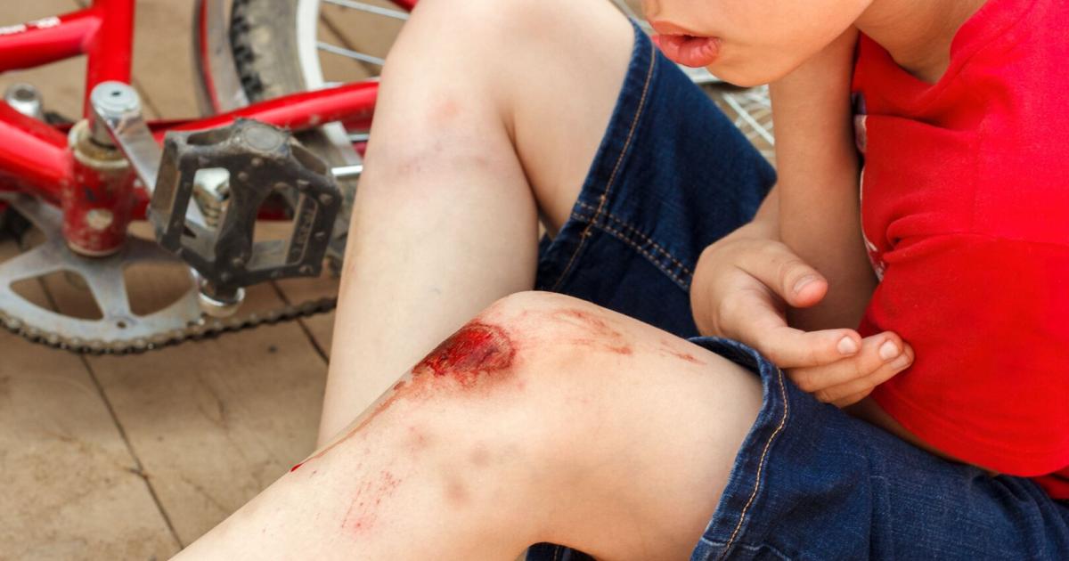Bub-lag-in-Tirol-bewusstlos-neben-Fahrrad-Ursache-unklar