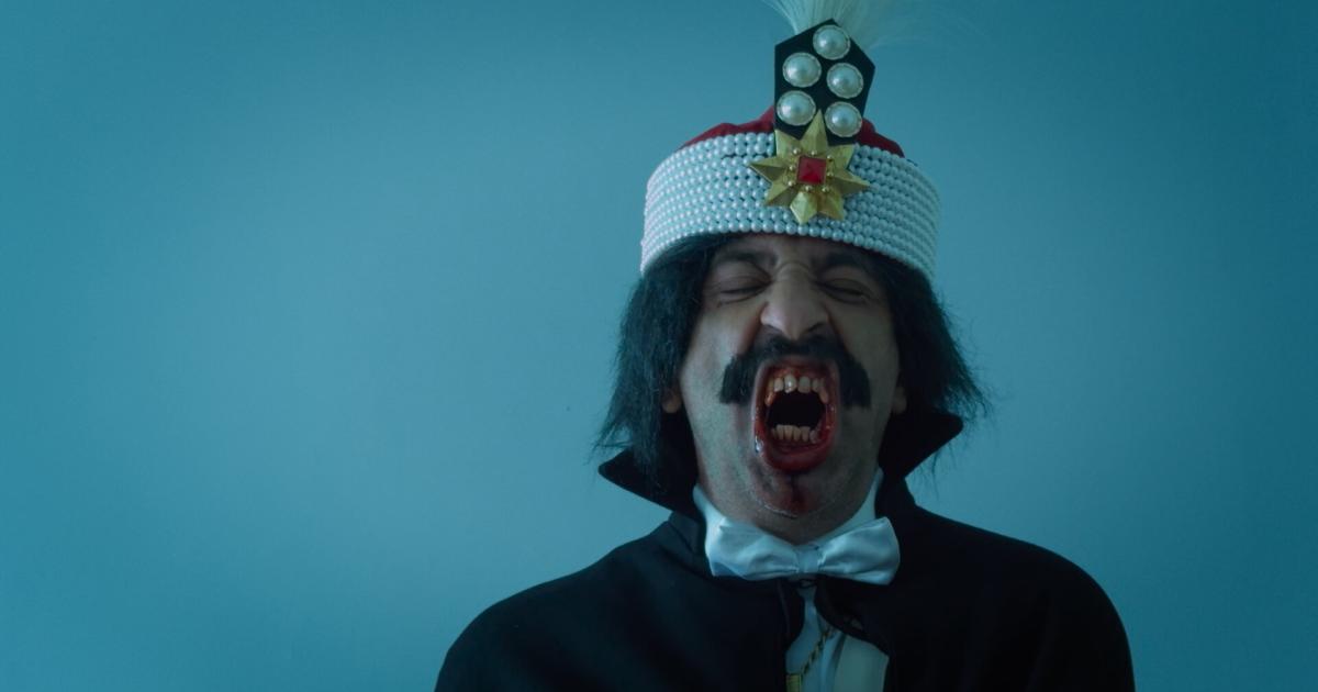 Radu-Judes-Dracula-Impotenter-Schauspieler-als-blutsaugender-Graf