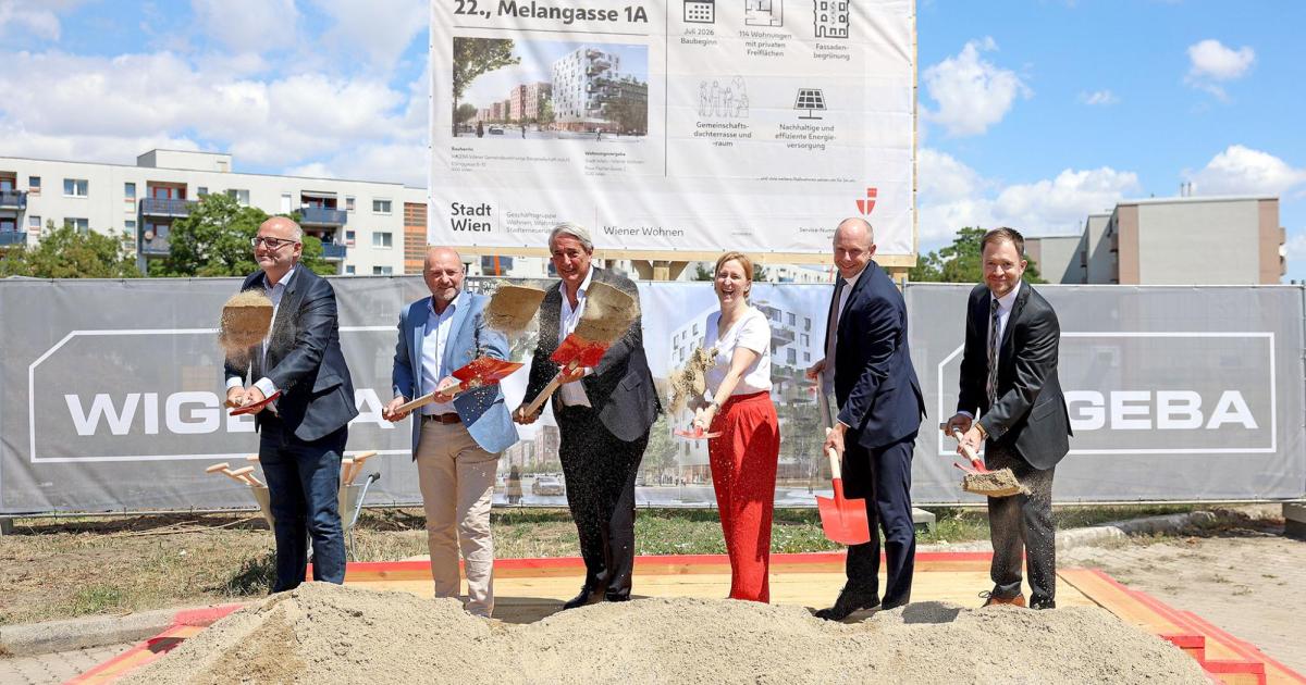 Spatenstich-f-r-neuen-Gemeindebau-in-der-Donaustadt