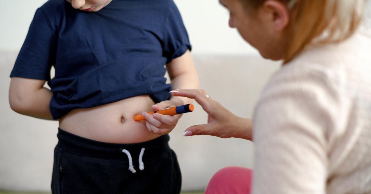 Immer-mehr-Kinder-bekommen-die-Abnehmspritze-