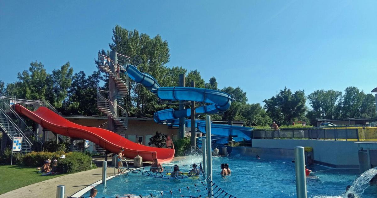 Freibad-Traiskirchen-36-J-hriger-aus-Wasser-gerettet-und-reanimiert