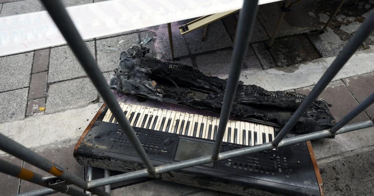 Kurzschluss-Dekoration-blockierte-Ausg-nge-27-Tote-bei-Pub-Brand-in-Bangkok