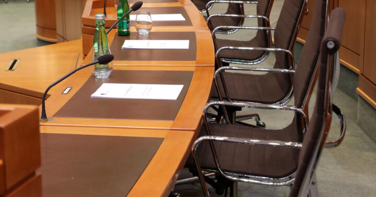 Burgenlands-Parteien-F-hrungslos-durch-den-Sommer