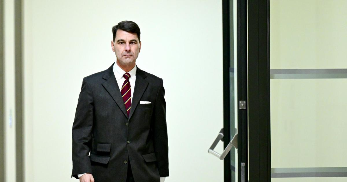 Freispruch-f-r-Ex-Spitzenbeamten-Johannes-Peterlik-rechtskr-ftig