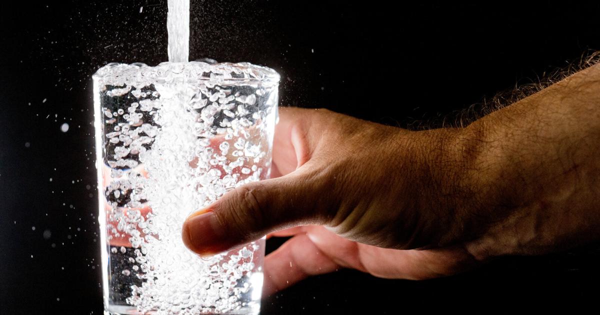 ++ THEMENBILD ++ WASSER / TRINKWASSER