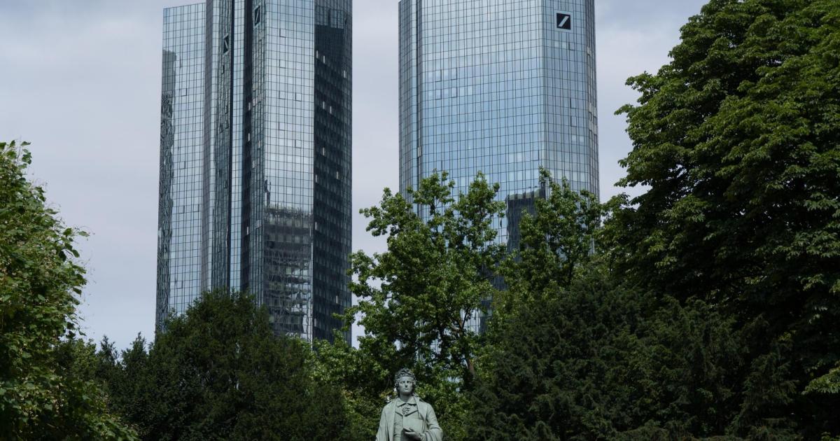 Deutsche Bank surprises with billions in profits