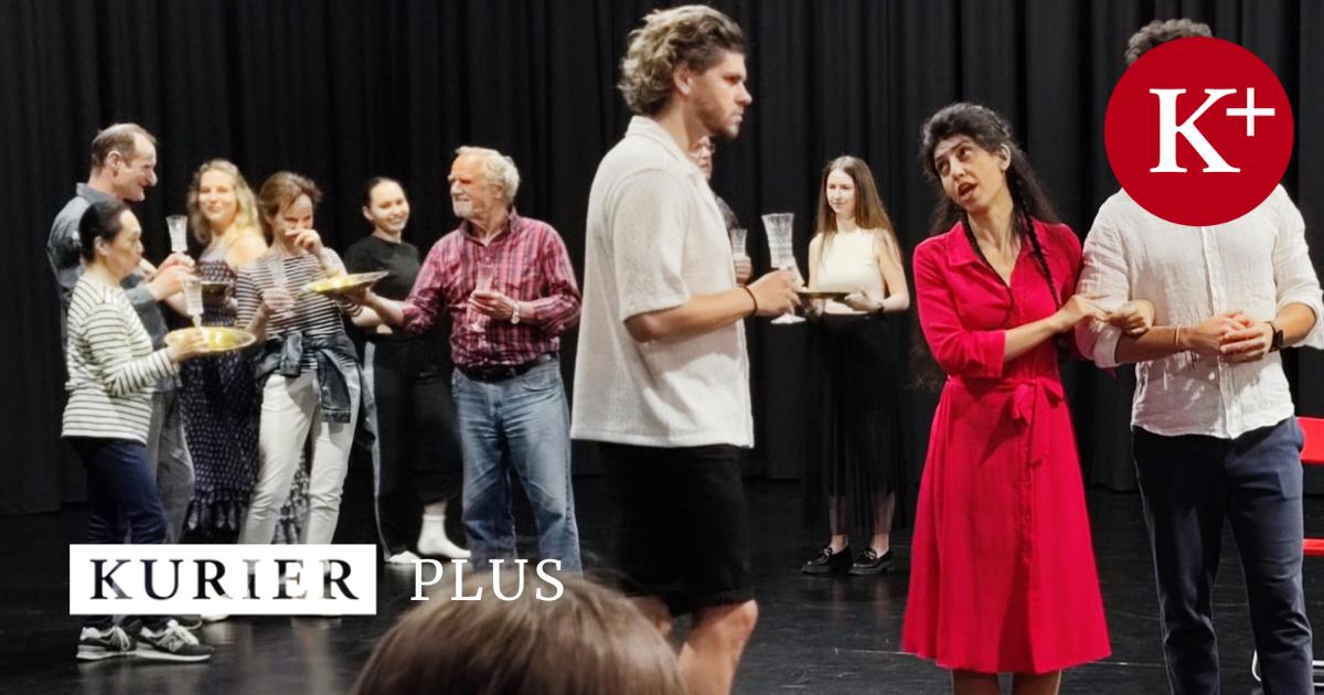 Junge-Ohren-alte-Musik-Schulklasse-entdeckt-Verdis-Traviata