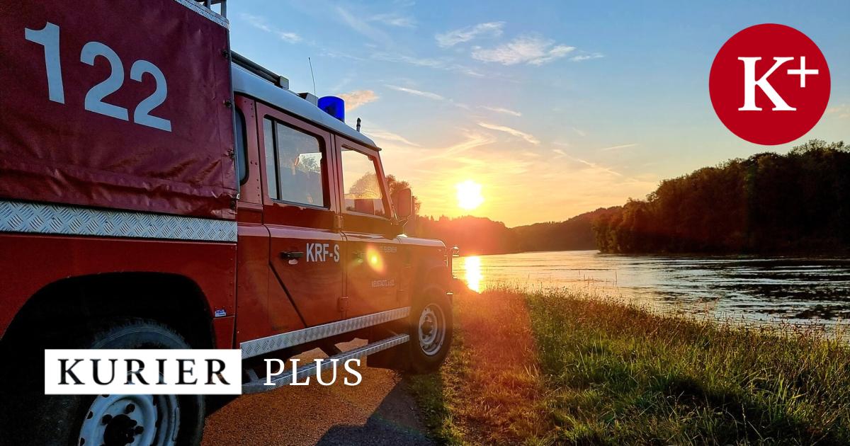 Alarm-um-gekentertes-Kanu-auf-der-Donau-im-Strudengau