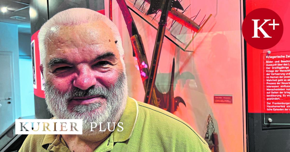 Michael-Neudorfer-dirigiert-das-Frankenburger-W-rfelspiel