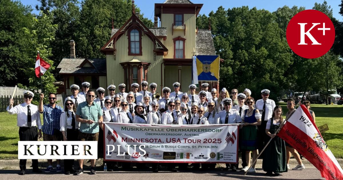 Obermarkersdorfer-Musiker-bliesen-den-Amerikanern-den-Marsch