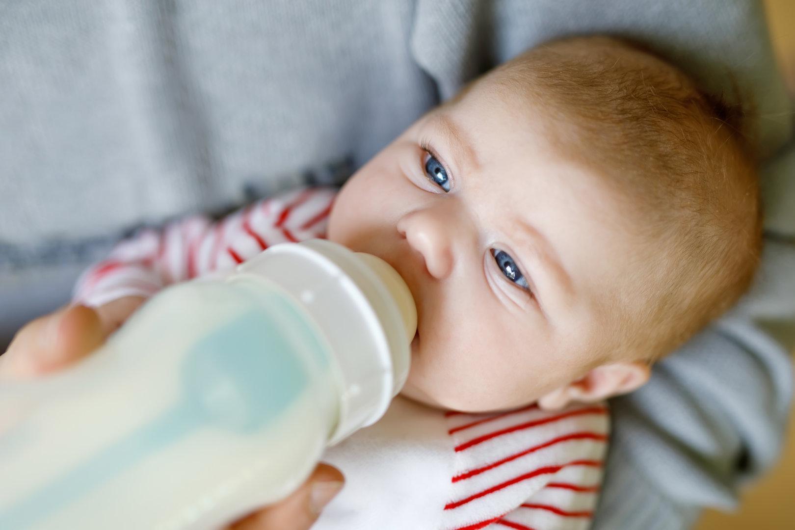 Diese Milch-Alternativen können gefährlich für Kinder sein