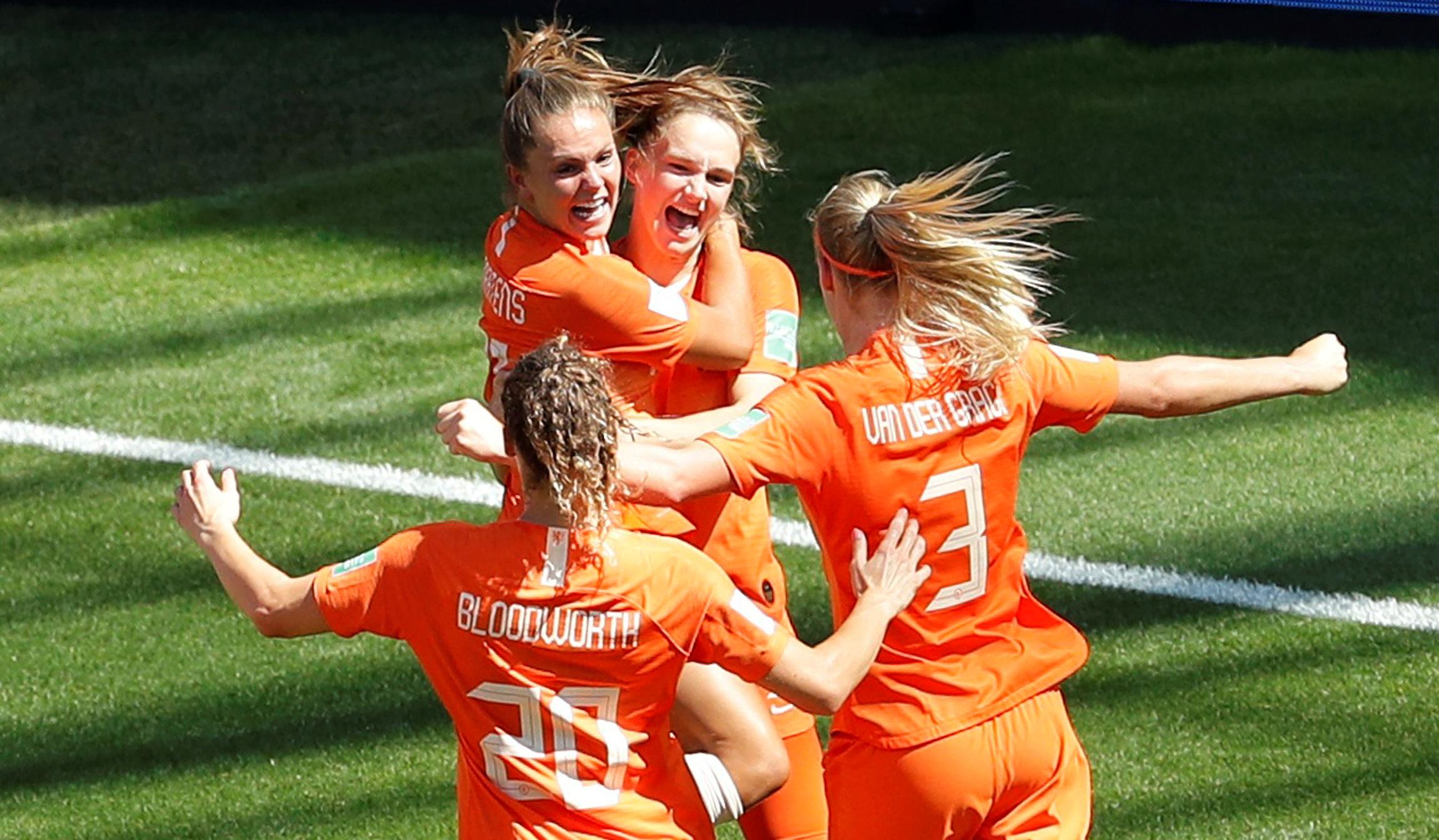 Niederlande nach 2:0 gegen Italien im Frauen-WM-Halbfinale