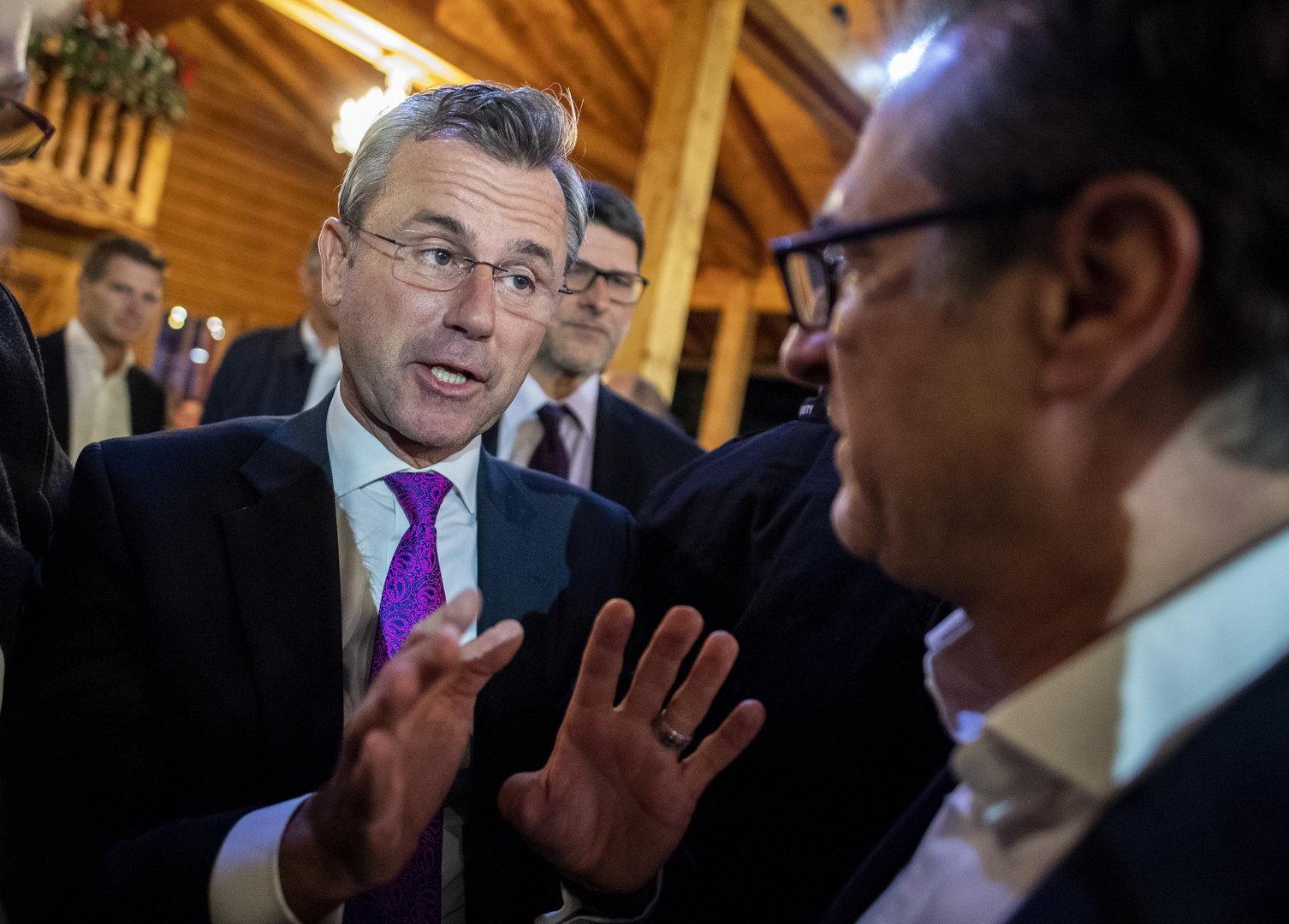 Streit eskaliert: Spaltet Strache-Frage die FPÖ?