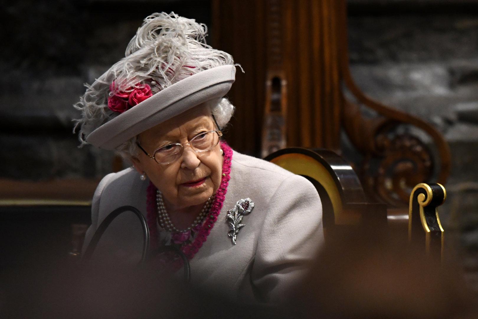 Die Queen und die privaten Probleme der Windsors