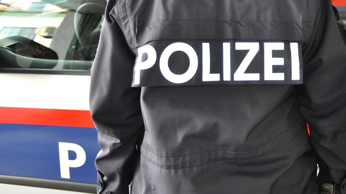 Wien-Leopoldstadt: Mann von Unbekanntem mit Messer attackiert