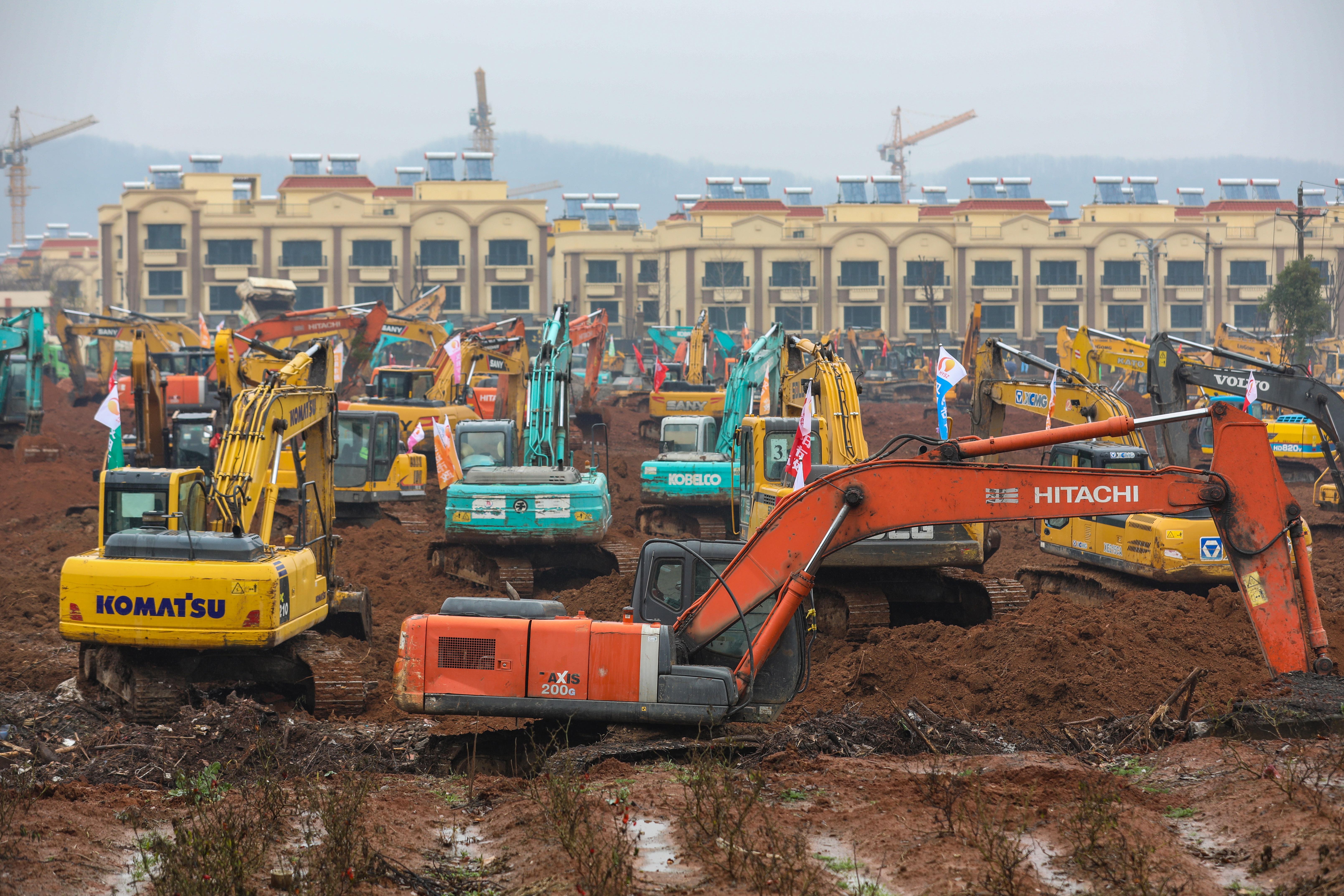 China's Wuhan builds field hospital for coronavirus outbreak China's Wuhan builds field hospital for coronavirus outbreak