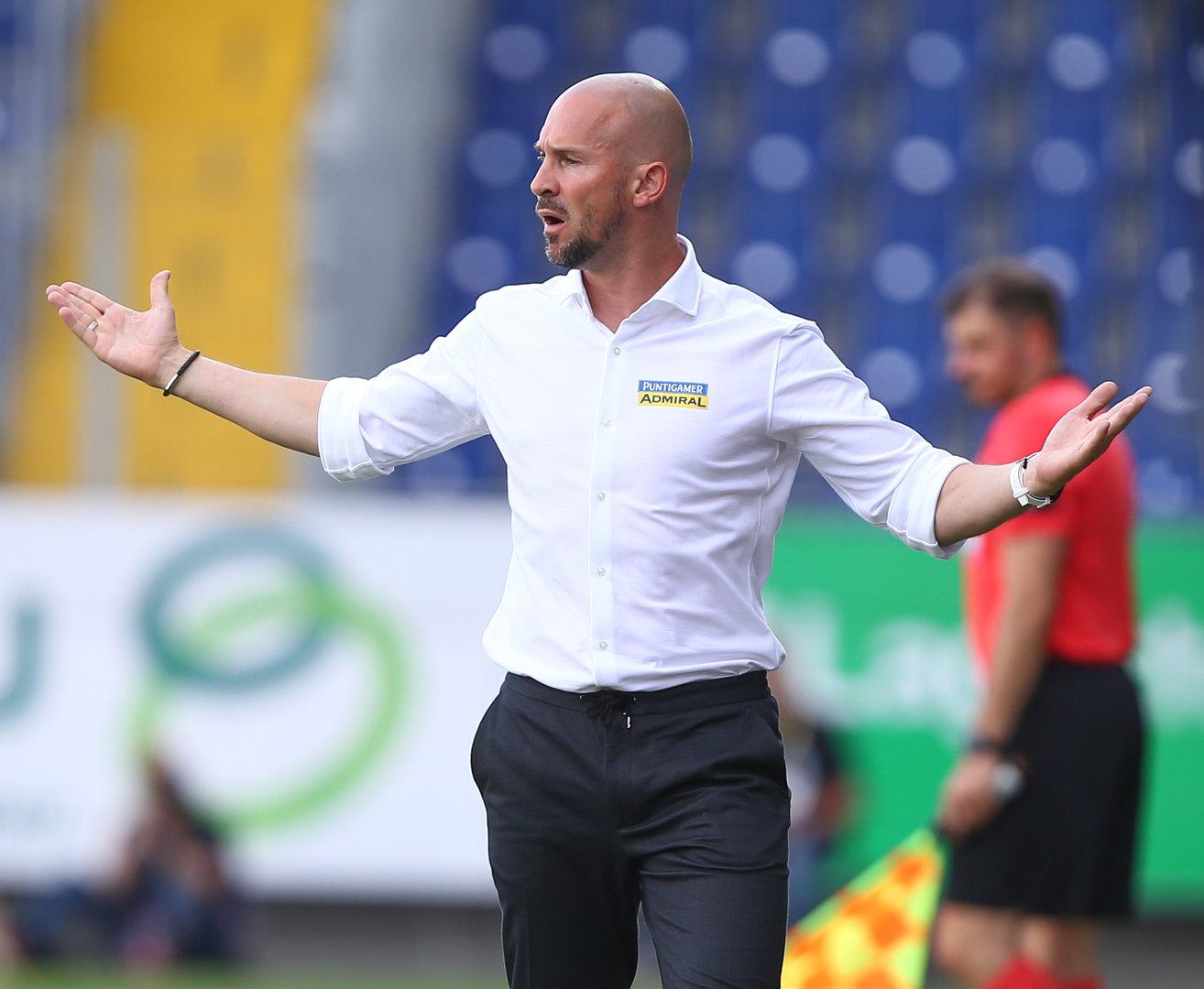 FUSSBALL: TIPICO-BUNDESLIGA / GRUNDDURCHGANG: SKN ST. PÖLTEN - SK PUNTIGAMER STURM GRAZ