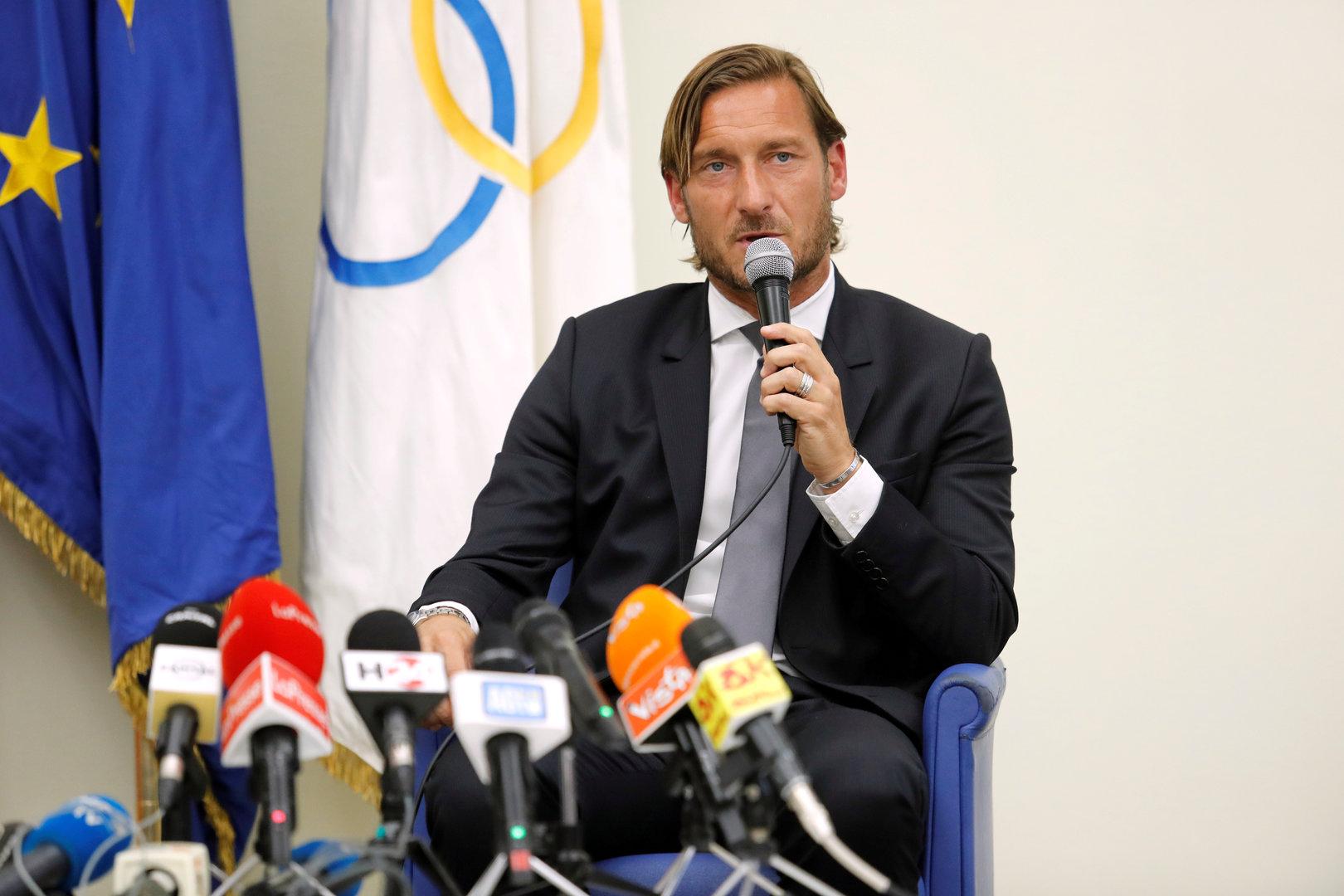 FILE PHOTO: AS Roma Press Conference - Francesco Totti