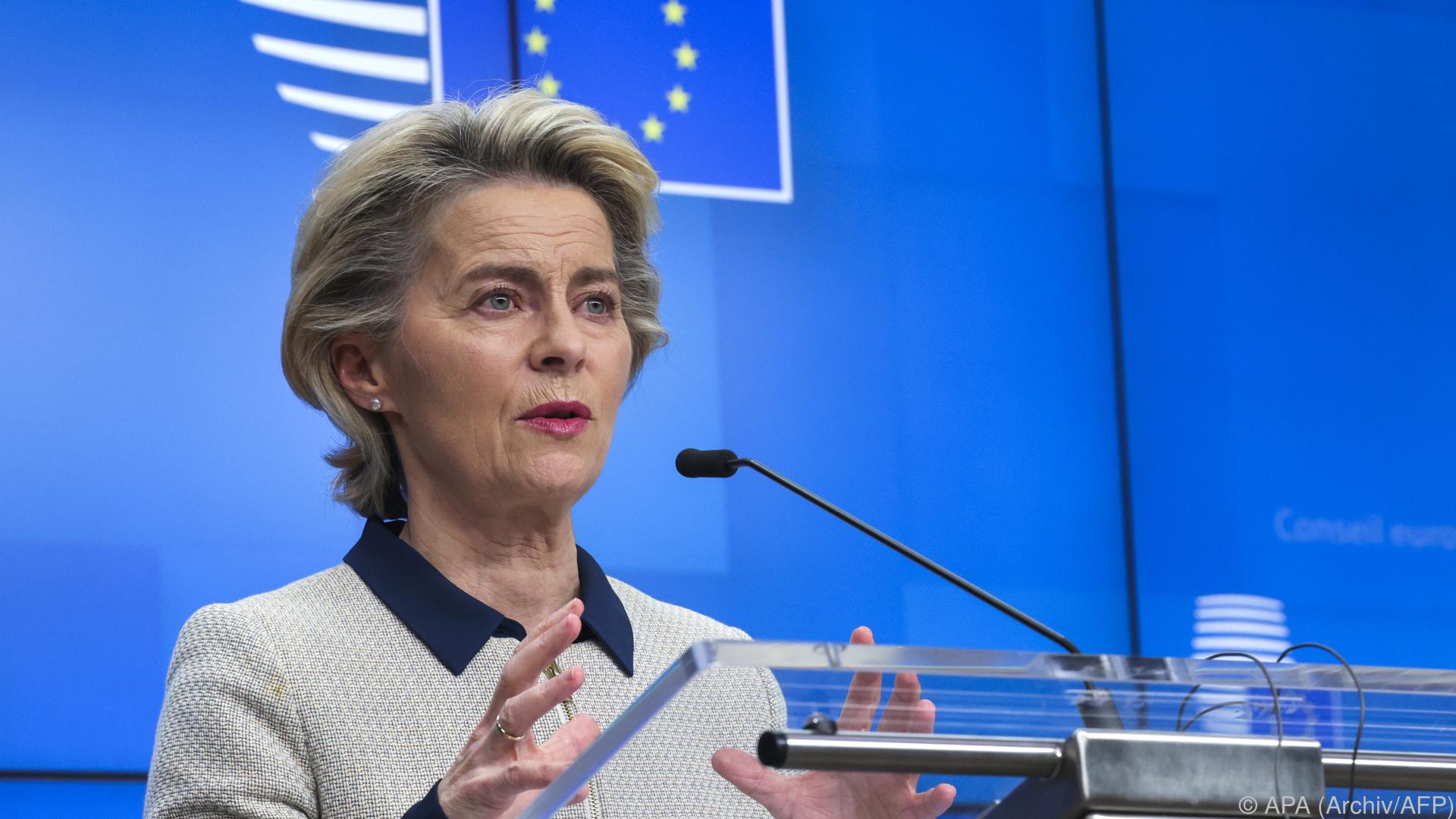 Von der Leyen will für zusätzliches Geld werben Von der Leyen will für zusätzliches Geld werben