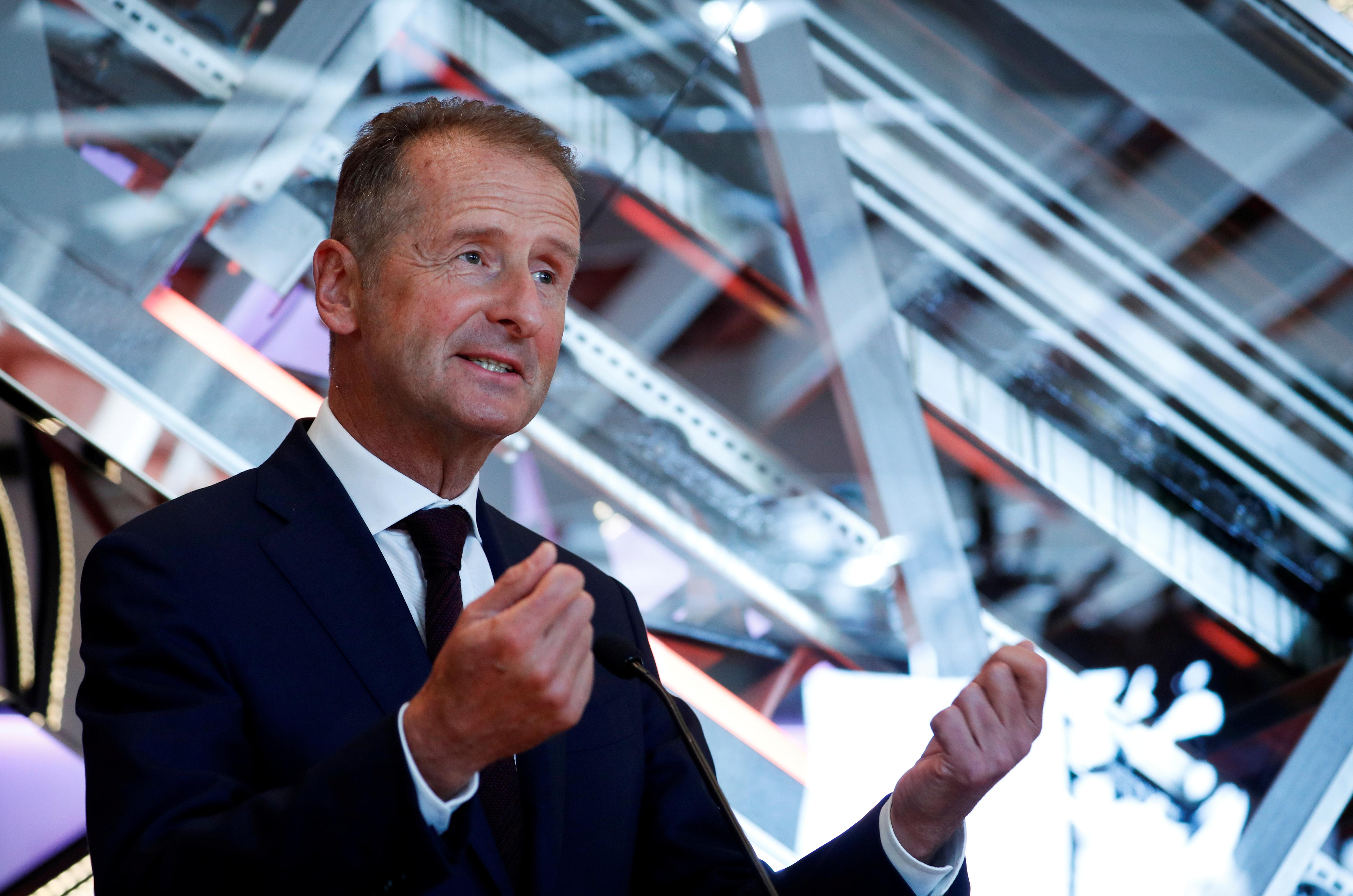 VW-Aufsichtsrat beschließt Neuzuschnitt des Vorstands, Diess bleibt
