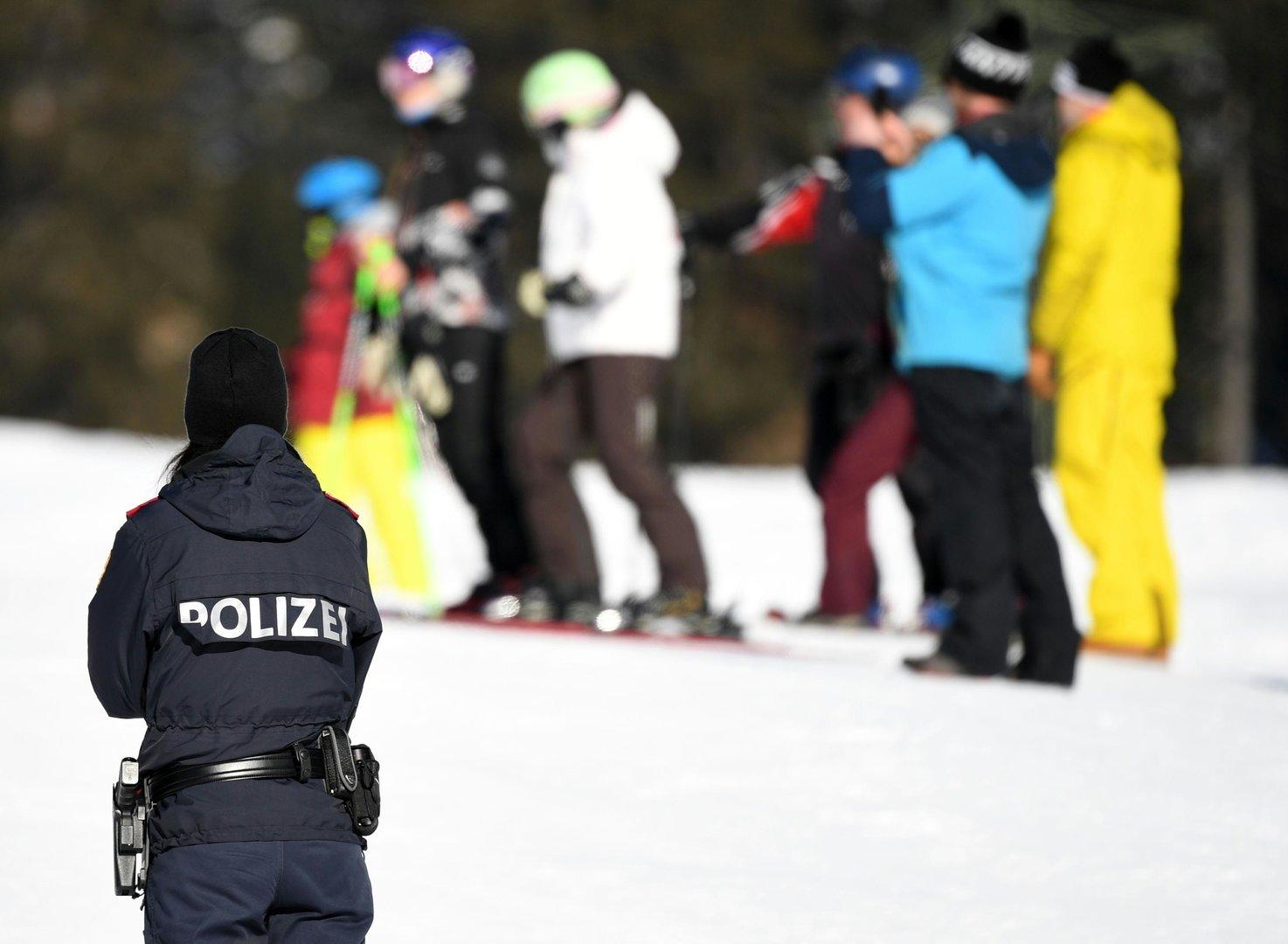 Massenansturm in Skigebieten: „Schicken nicht präventiv Polizei“