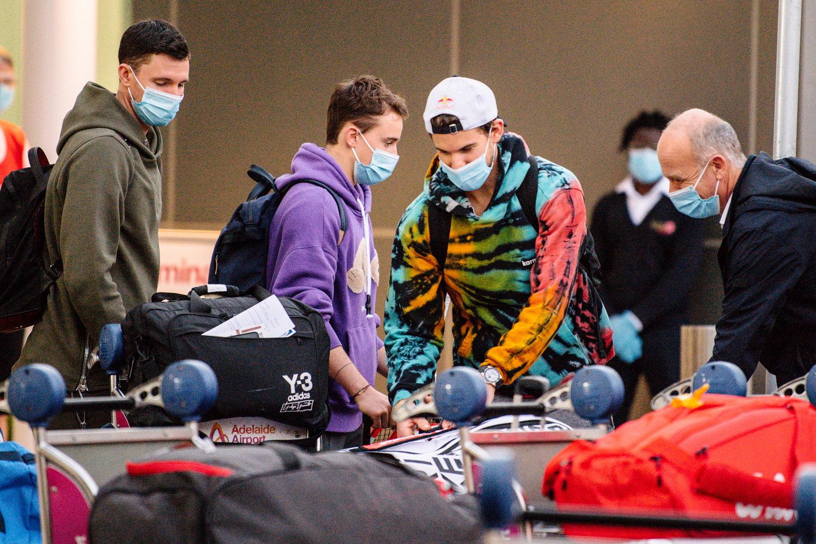 Players arrive for Australian Open tennis tournament