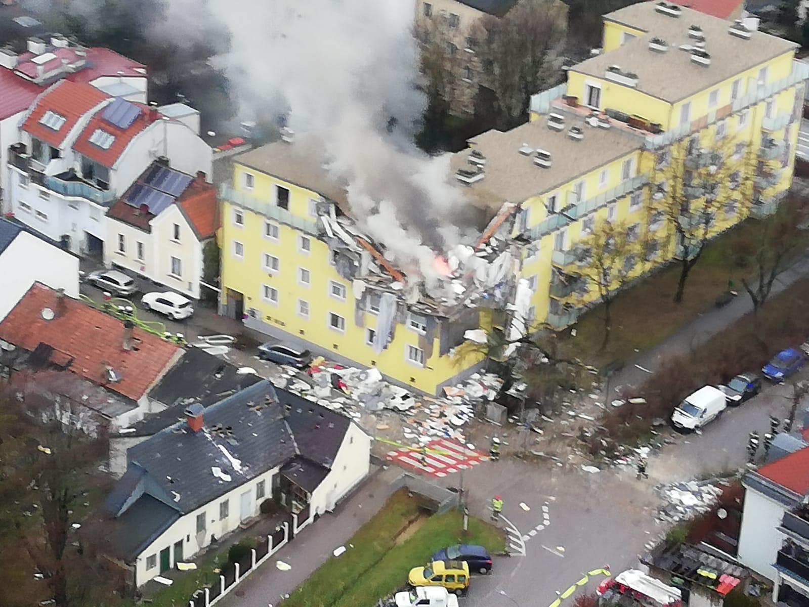 Haus in Langenzersdorf explodiert: Mehrere Verletzte