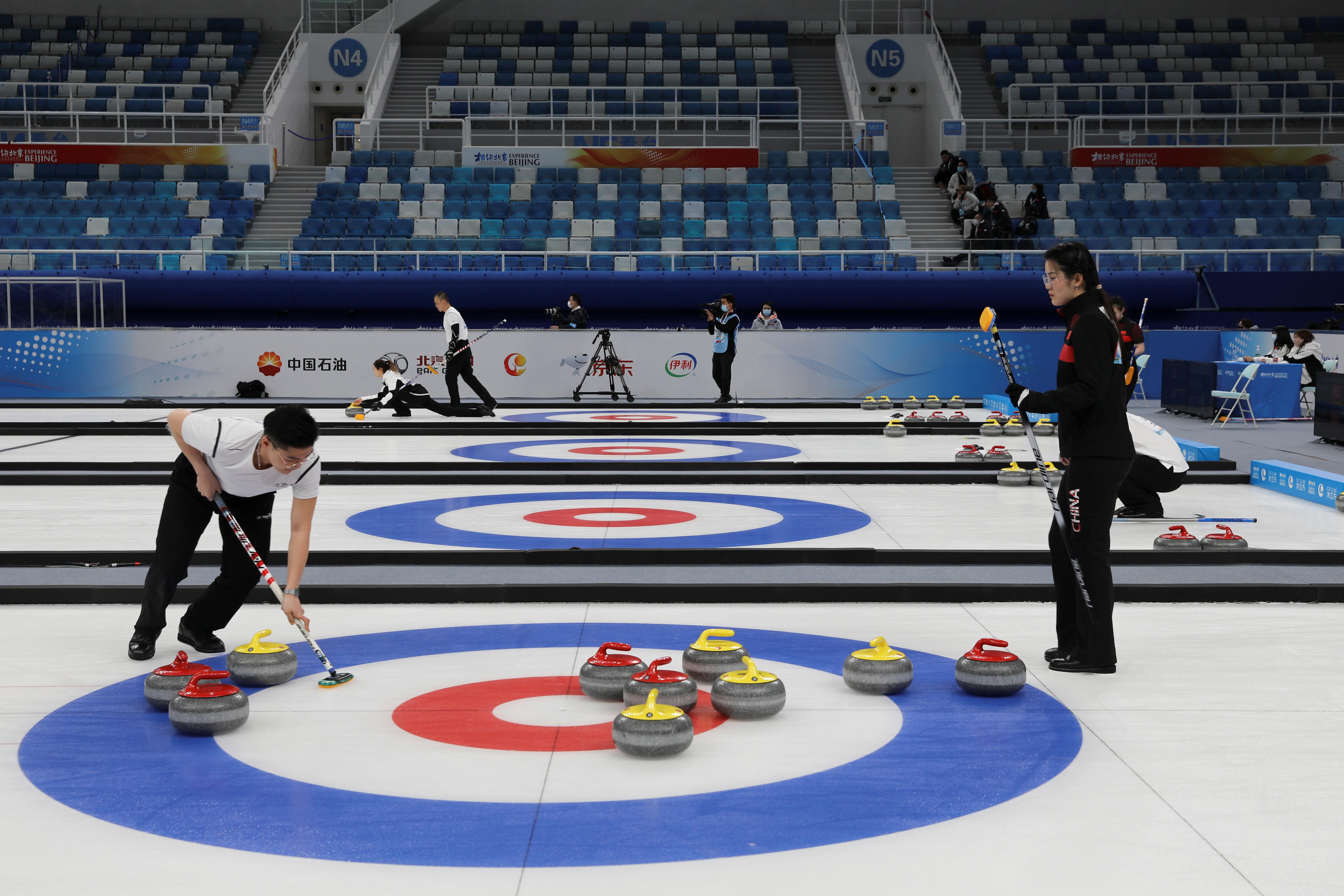 Curling-WM wegen Corona-Ausbruch gestoppt