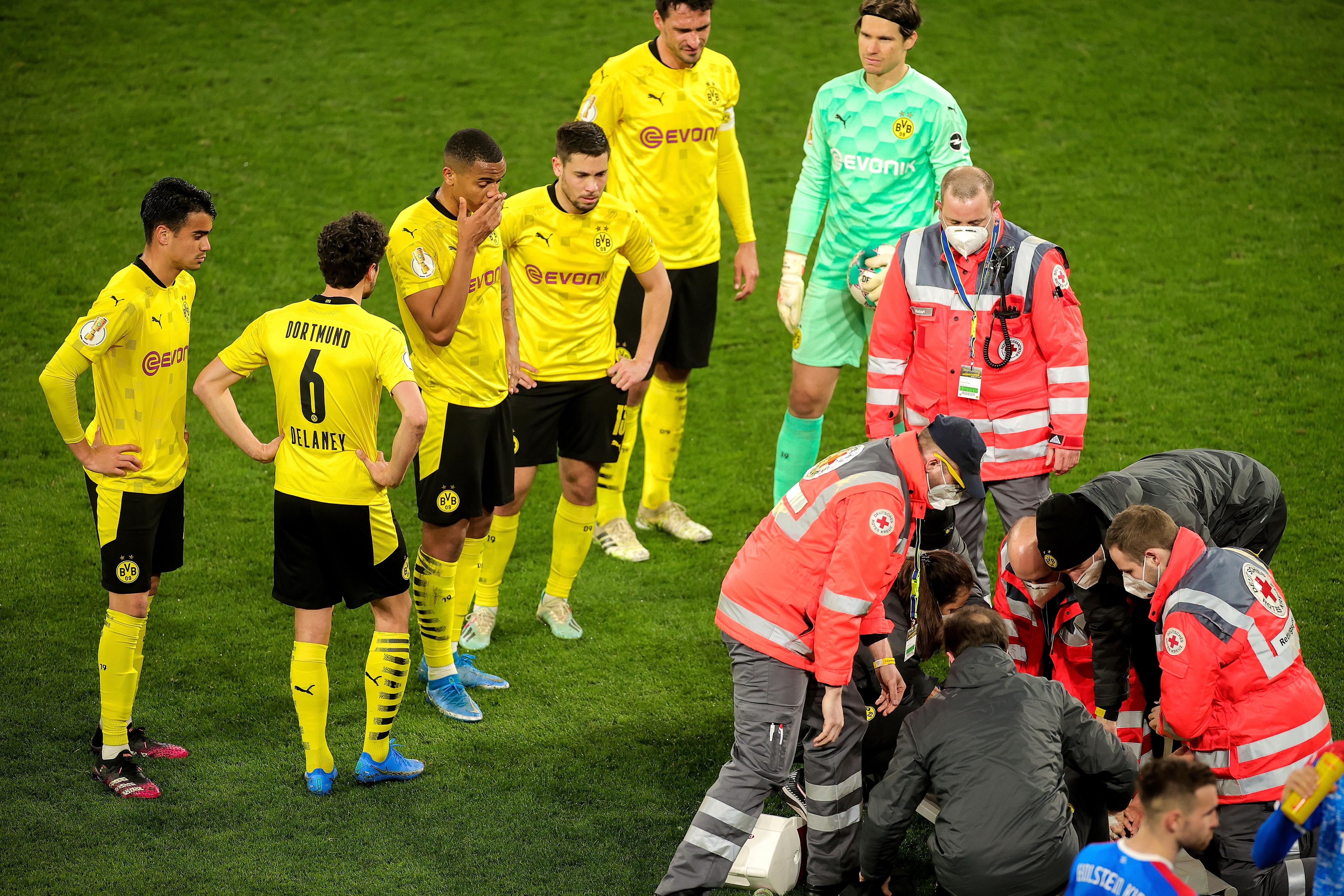 Borussia Dortmund vs Holstein Kiel Borussia Dortmund vs Holstein Kiel