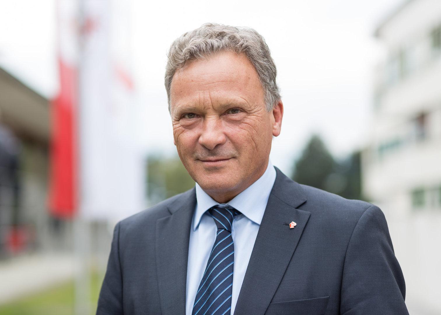 ++ HANDOUT ++ ÖRAK-PRÄSIDENT WOLFF EINSTIMMIG WIEDERGEWÄHLT