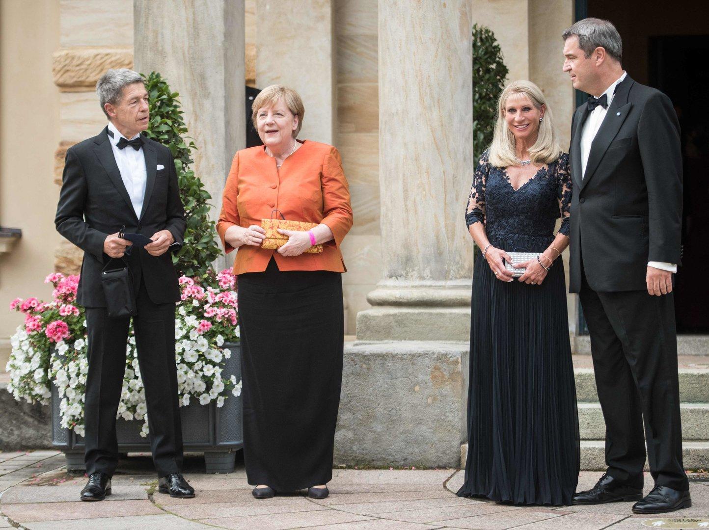 Bayreuther Festspiele gestartet: Abschiedsbesuch von Merkel